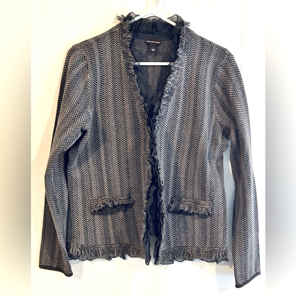 Cardigan sweater black/gray chevron with fringe front hook closure size L